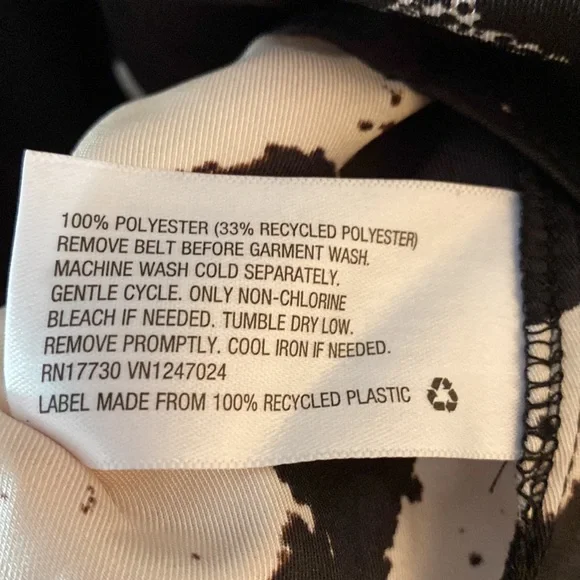 Alexis Black + White (Off-White) Long Sleeve Dress, M - Picture 15 of 16